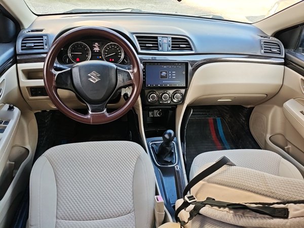 Suzuki Alivio 2015, 125800 км, за 4118 USD - фото 13