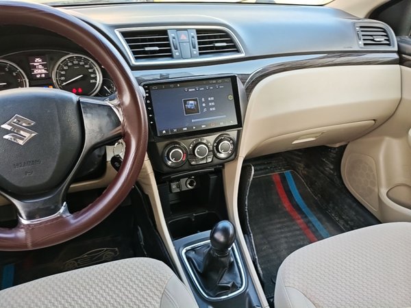 Suzuki Alivio 2015, 125800 км, за 4118 USD - фото 16