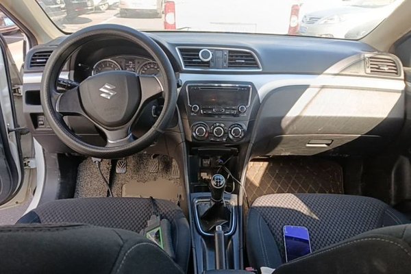 Suzuki Alivio 2015, 181300 км, за 4417 USD - фото 12