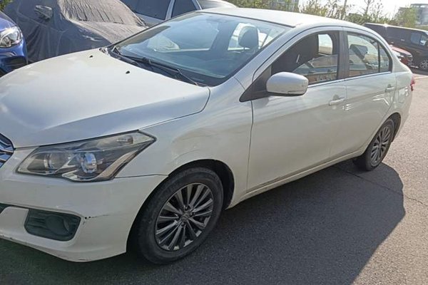 Suzuki Alivio · 2015 год