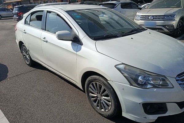Suzuki Alivio 2015, 181300 км, за 4417 USD