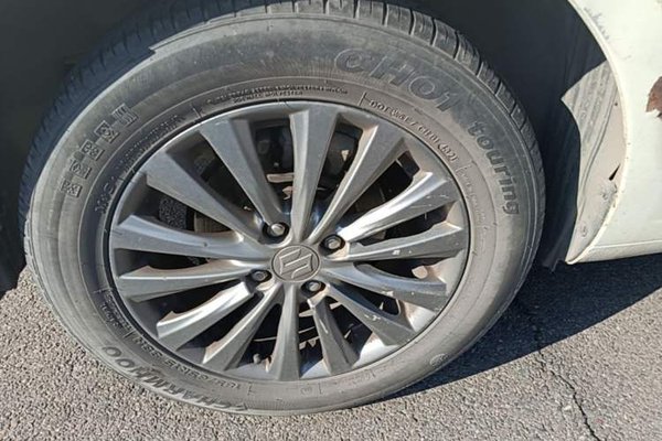 Suzuki Alivio 2015, 181300 км, за 4417 USD - фото 11