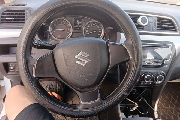 Suzuki Alivio 2015, 181300 км, за 4417 USD - фото 13