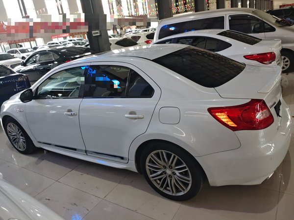 Suzuki Kizashi 2011, 145600 км, за 6324 USD - фото 20