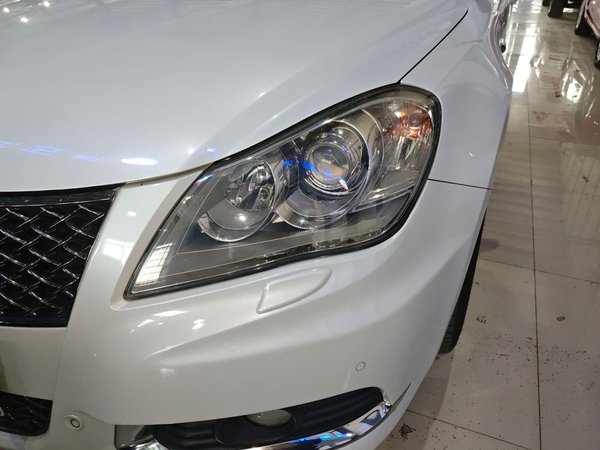 Suzuki Kizashi 2011, 145600 км, за 6324 USD - фото 14