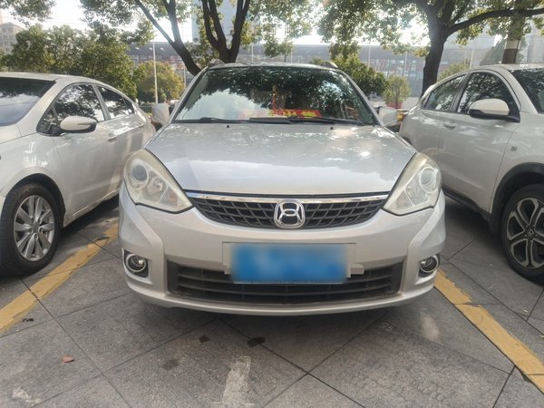 Suzuki Liana A6 2014 Hatchback 1.4L Manual Enjoyment Model, 2014 года