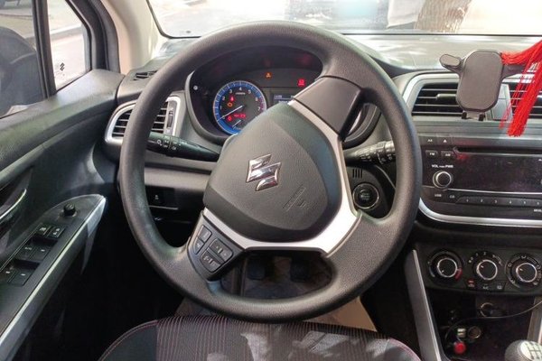 Suzuki S-Cross 2014, 105400 км, за 5730 USD - фото 9