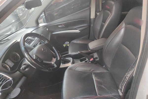 Suzuki S-Cross 2014, 116000 км, за 3799 USD