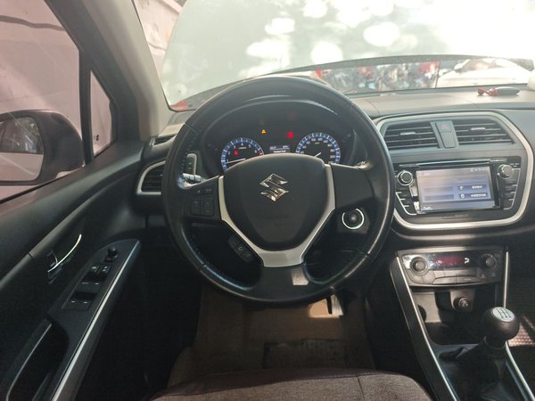 Suzuki S-Cross 2014, 33000 км, за 4795 USD - фото 7