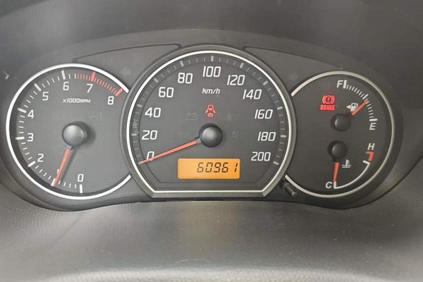 Suzuki Swift 2013, 60900 км, за 2782 USD - фото 12