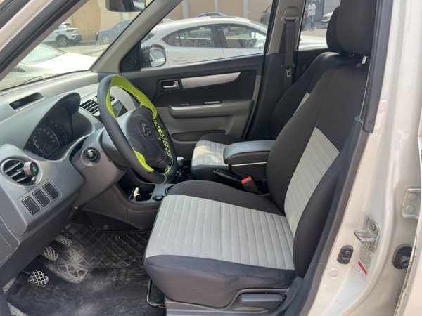 Suzuki Swift 2013, 122100 км, за 3855 USD - фото 10