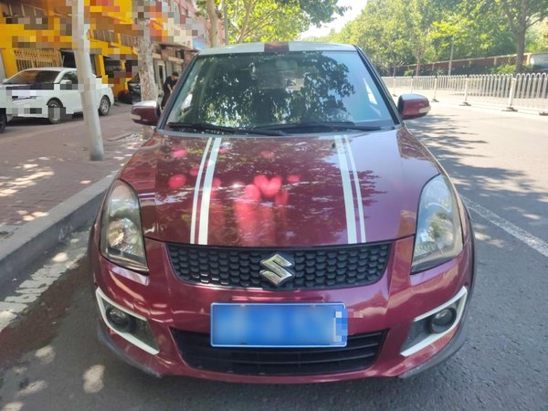 Suzuki Swift 2013, 83400 км, за 5931 USD