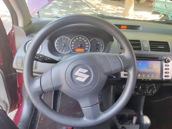 Suzuki Swift 2013, 83400 км, за 5931 USD - фото 18