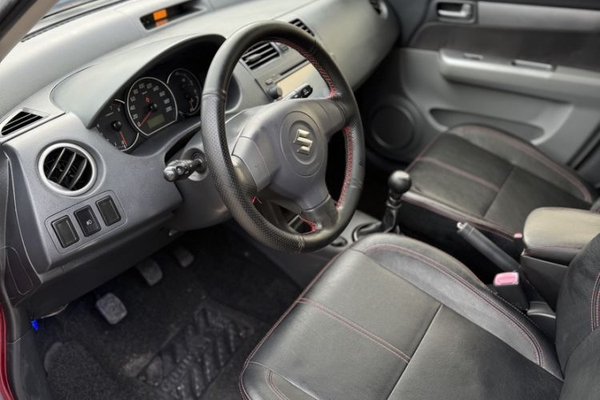 Suzuki Swift 2013, 96200 км, за 4597 USD - фото 10