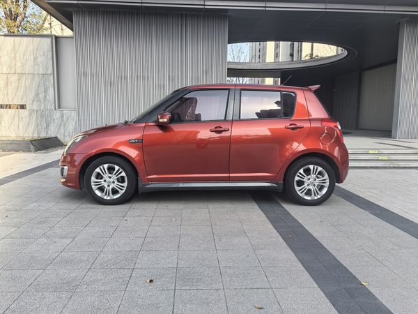 Suzuki Swift 2014, 106600 км, за 5093 USD - фото 9