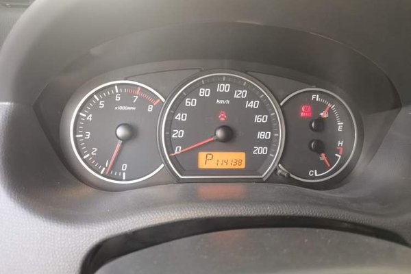 Suzuki Swift 2016, 114100 км, за 4328 USD - фото 11