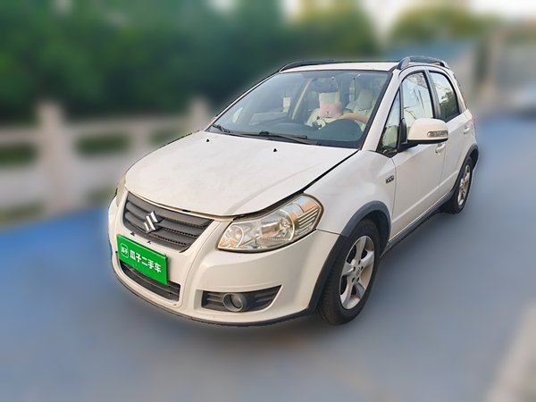 Suzuki SX4 · 2013 год
