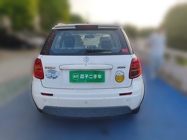Suzuki SX4 2013, 78800 км, за 4059 USD