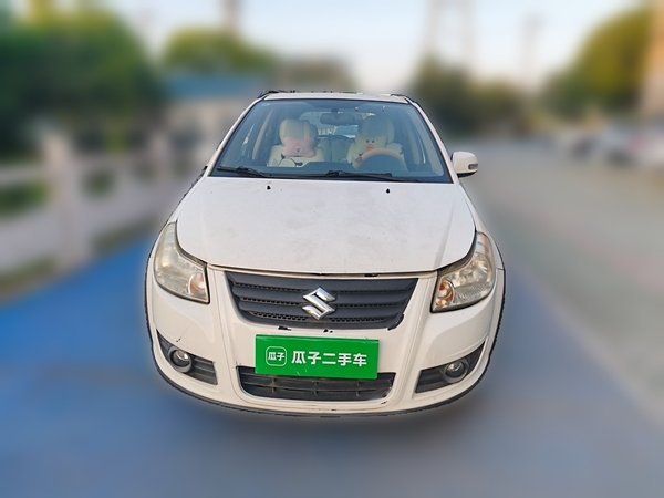 Suzuki SX4 2013, 78800 км, за 4059 USD