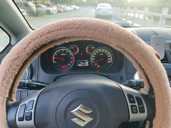 Suzuki SX4 2013, 78800 км, за 4059 USD - фото 12