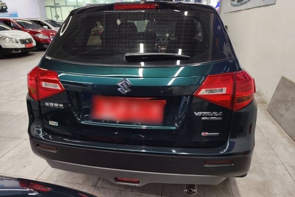 Suzuki Vitara 2016, 67200 км, за 12156 USD