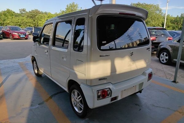 Suzuki Wagon R 2011, 50000 км, за 4014 USD