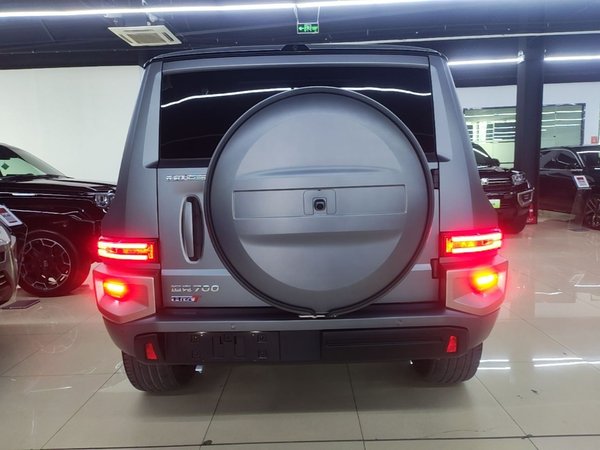 Tank 700 New Energy 2024, 29600 км, за 57855 USD