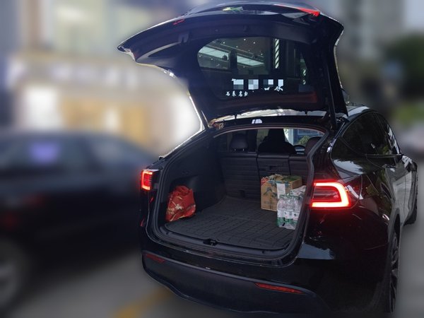 Tesla Model Y 2022, 103600 км, за 23681 USD - фото 9