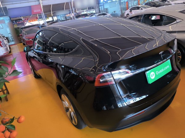 Tesla Model Y 2022, 104100 км, за 23668 USD - фото 7