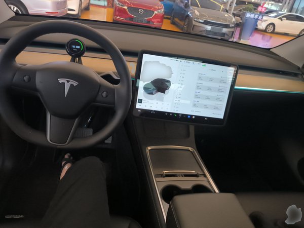 Tesla Model Y 2022, 104100 км, за 23668 USD - фото 12