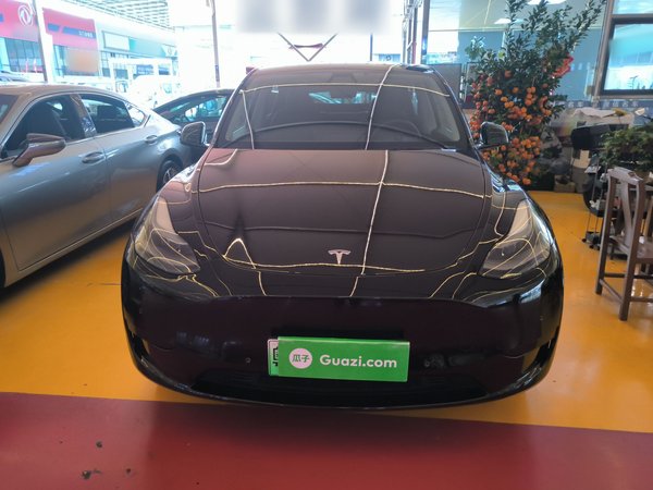 Tesla Model Y 2022, 104100 км, за 23668 USD