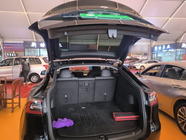 Tesla Model Y 2022, 104100 км, за 23668 USD - фото 21