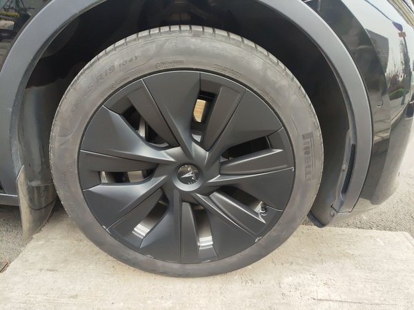 Tesla Model Y 2022, 57300 км, за 26841 USD - фото 8