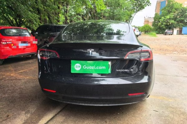 Tesla Model 3 2019, 76700 км, за 16803 USD