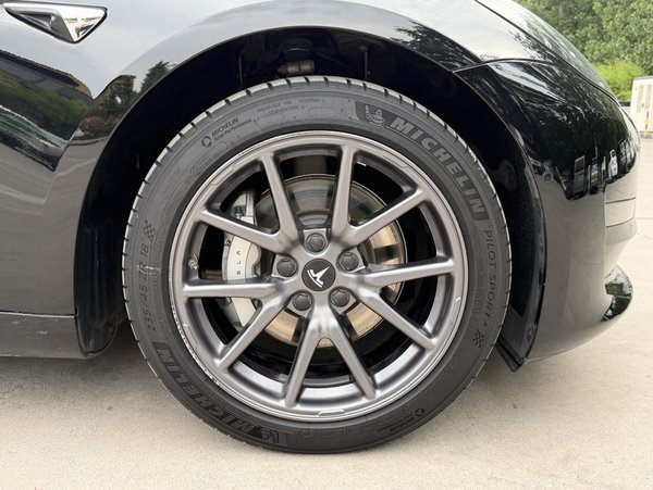 Tesla Model 3 2019, 81600 км, за 18524 USD