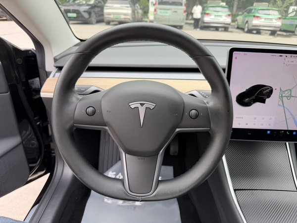 Tesla Model 3 2019, 81600 км, за 18524 USD - фото 10