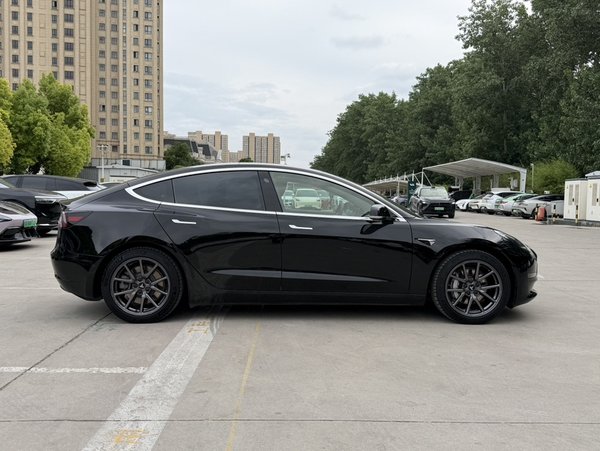 Tesla Model 3 2019, 81600 км, за 18524 USD - фото 8