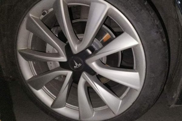 Tesla Model 3 2019, 105100 км, за 15454 USD - фото 8