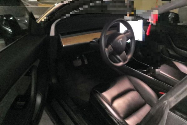Tesla Model 3 2019, 105100 км, за 15454 USD - фото 19