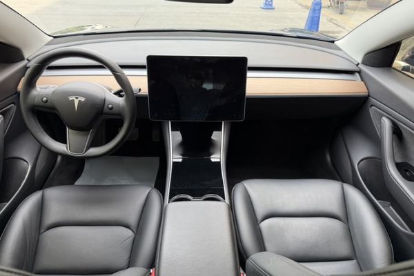 Tesla Model 3 2019, 114900 км, за 21621 USD - фото 18