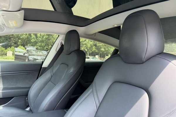 Tesla Model 3 2019, 114900 км, за 21621 USD - фото 20