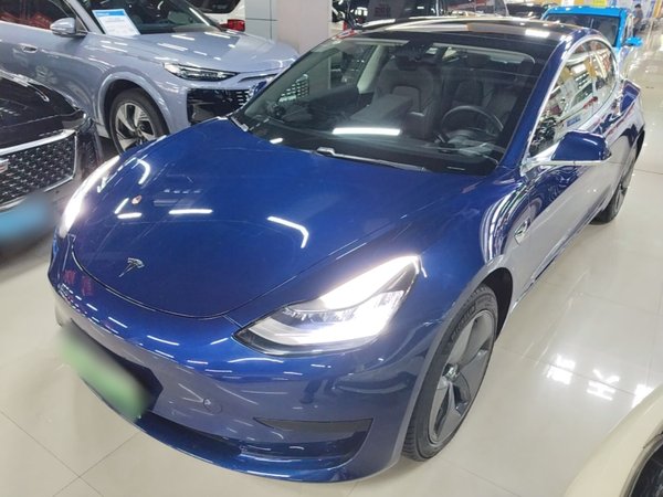 Tesla Model 3 · 2019 год