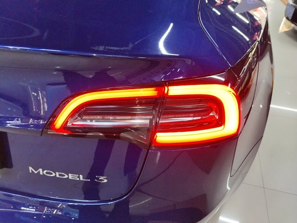 Tesla Model 3 2019, 63200 км, за 17632 USD - фото 14