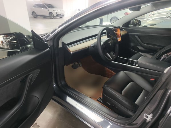 Tesla Model 3 2019, 50300 км, за 16829 USD - фото 19