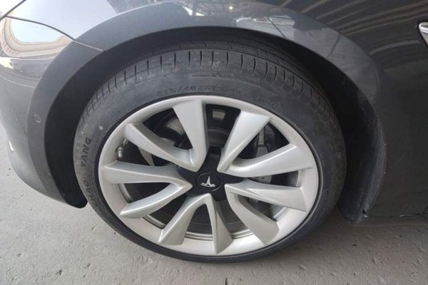 Tesla Model 3 2019, 95500 км, за 17289 USD - фото 10