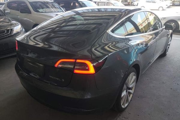 Tesla Model 3 2019, 95500 км, за 17289 USD - фото 6