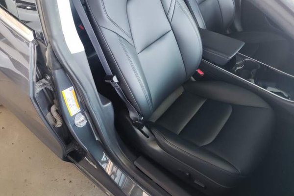 Tesla Model 3 2019, 95500 км, за 17289 USD - фото 19