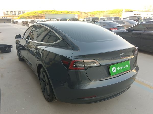 Tesla Model 3 2019, 95800 км, за 15723 USD