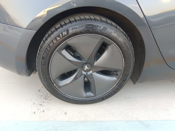 Tesla Model 3 2019, 95800 км, за 15723 USD - фото 9