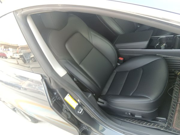 Tesla Model 3 2019, 95800 км, за 15723 USD - фото 17